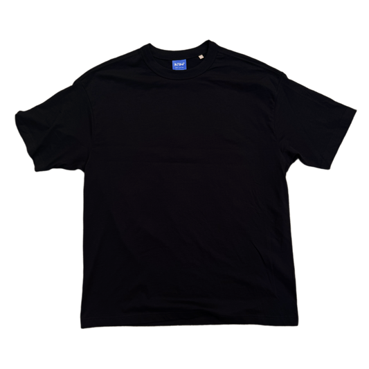BLACK LOGO BACKPRINT TEE